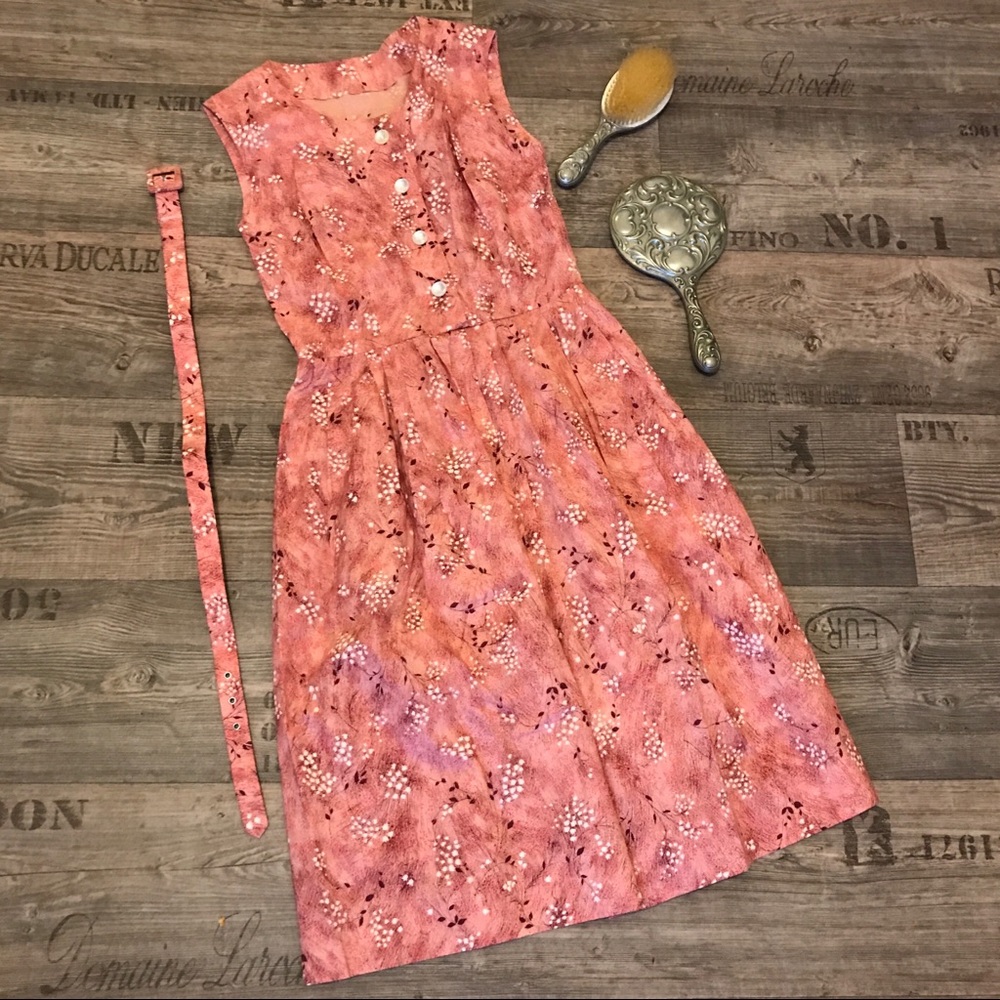 True vintage - 1950s pink sun dress with belt, vintage handmade